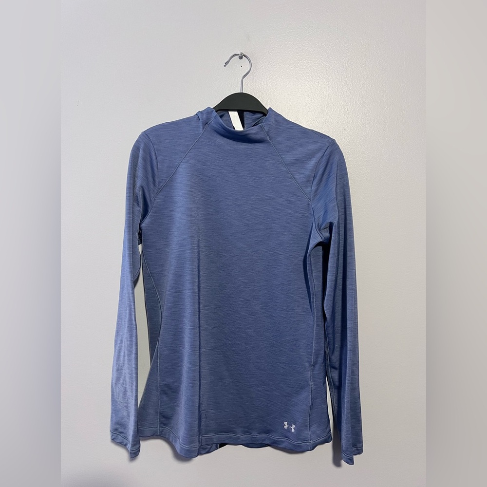 Under Armour Fitted Long Sleeve Size M